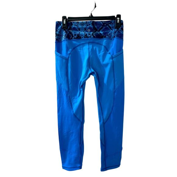 LULULEMON BLUE CAMO WAIST PERFORMANCE LEGGINGS WOMENS SZ 8 YOGA WORKOUT - Picture 1 of 5